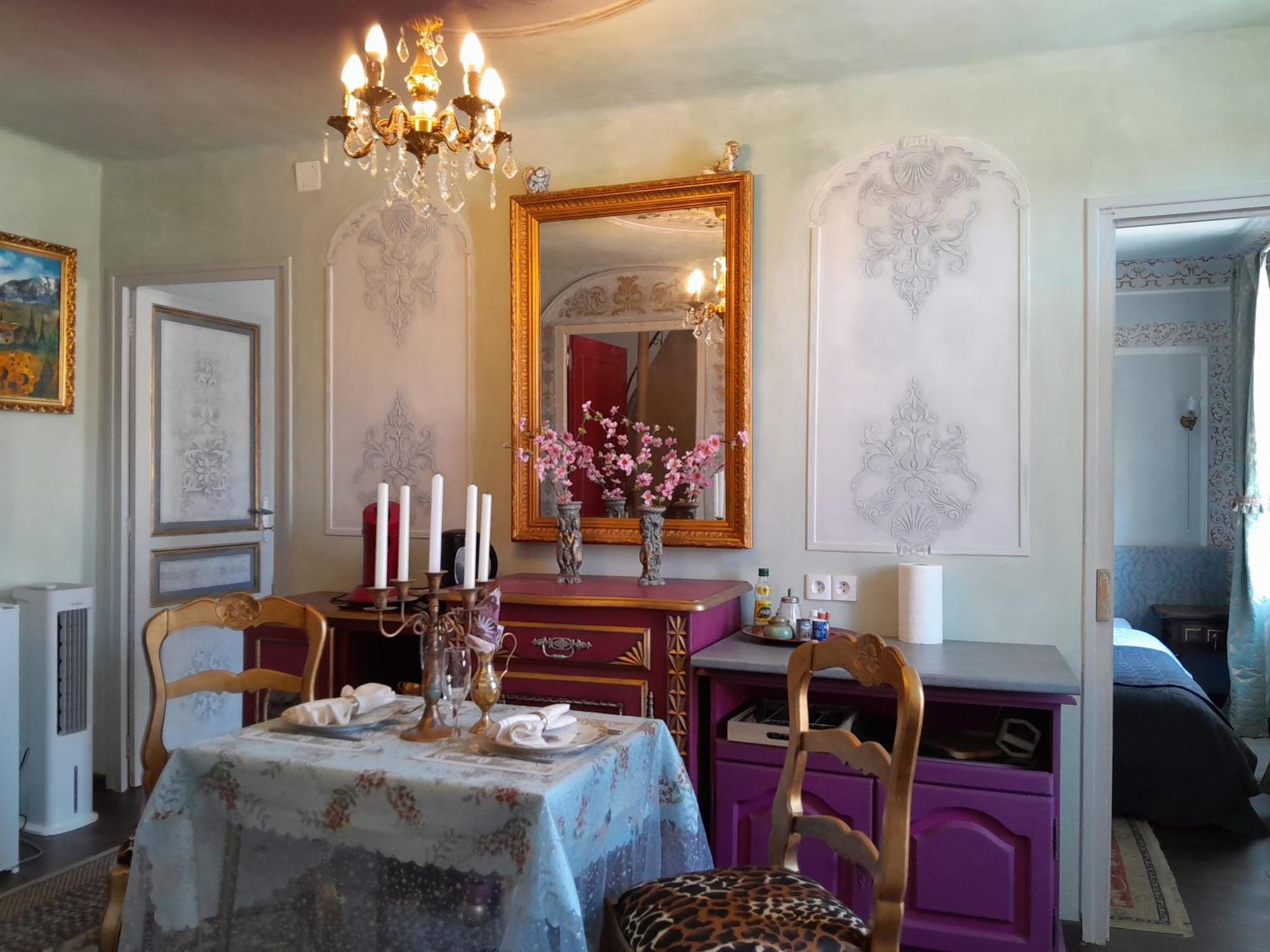 Appartement de Ville Médiévale Vinca Extérieur photo